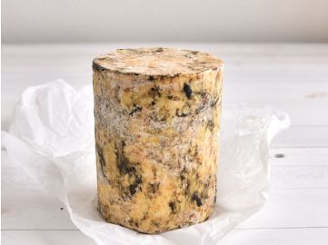 Cheddar Farmhouse 'Cave Aged' (1800g Laib)
