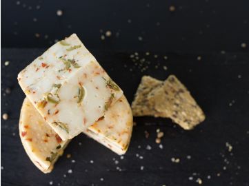 Pecorino Siciliano | Rucola-Olive-Chili